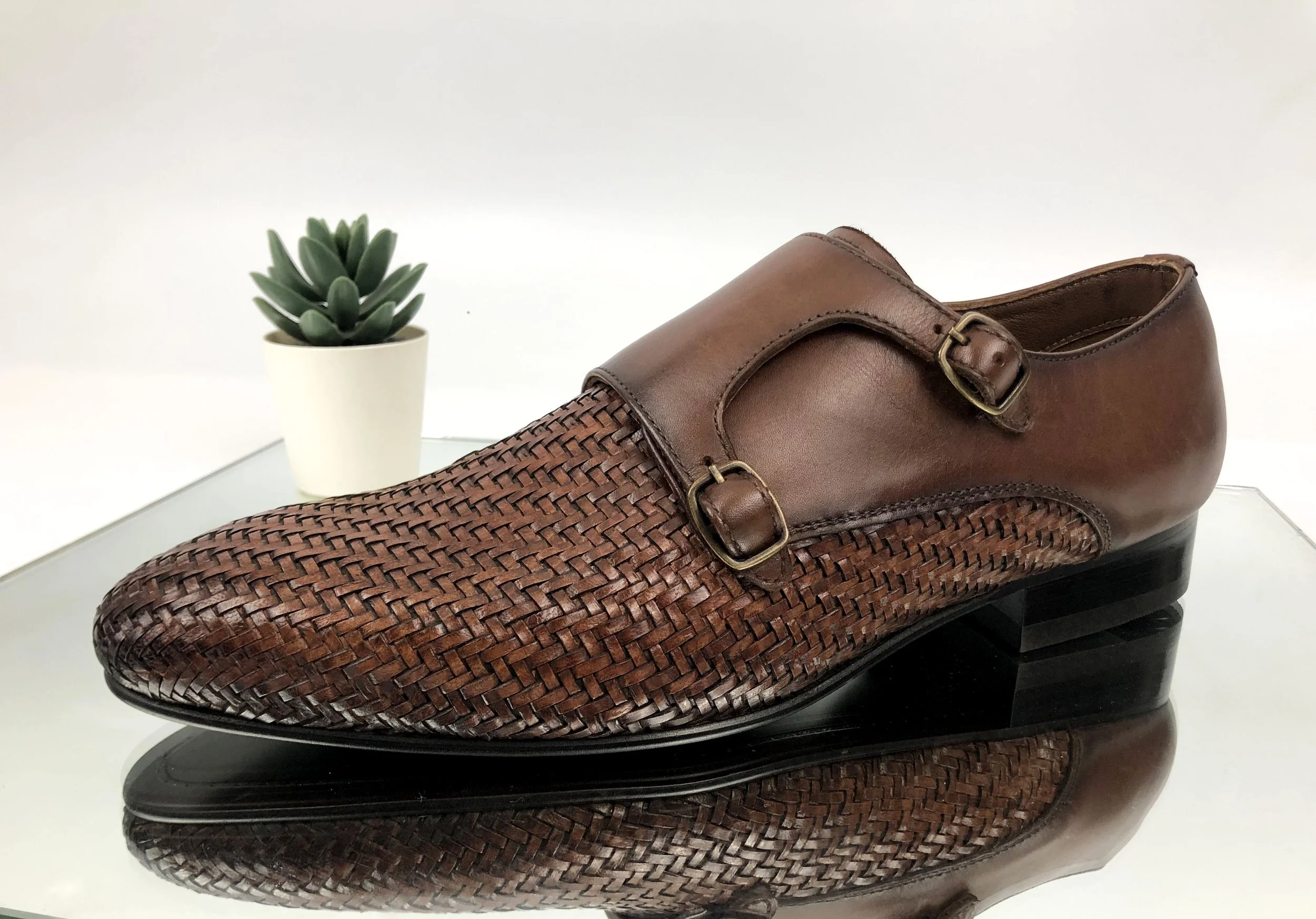 Men's leather monk-strap shoe